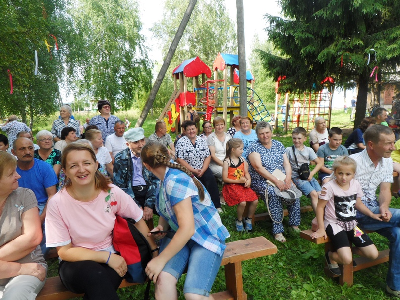 В микрорайоне ОПХ левобережного Тутаева в шестой раз прошел традиционный праздник – День поселка