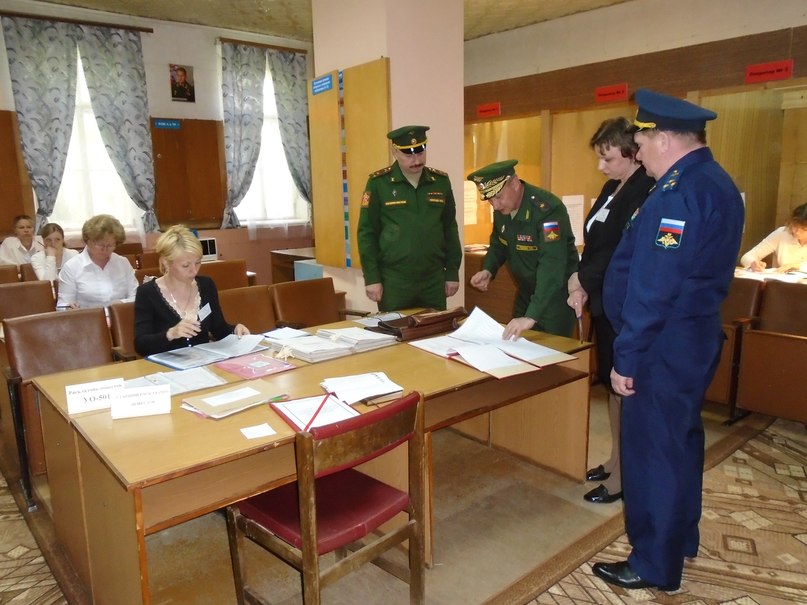 На территории Ярославской области прошли командно-штабные мобилизационные учения под руководством командующего войсками Западного военного округа генерал-майора Сергея Рюмшина и главы региона Дмитрия Миронова