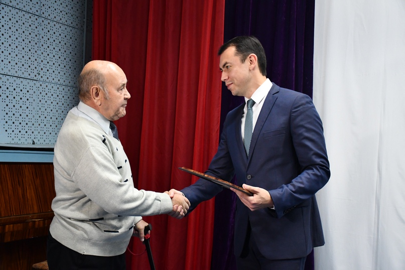 Глава встретился с активом Совета ветеранов