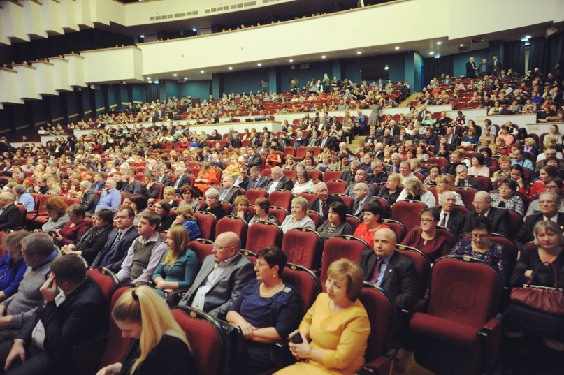 29 ноября представители агропромышленного комплекса Тутаевского района приняли участие в торжественных мероприятиях, посвященных Дню работника сельского хозяйства и подведению итогов работы отрасли в 2018 году