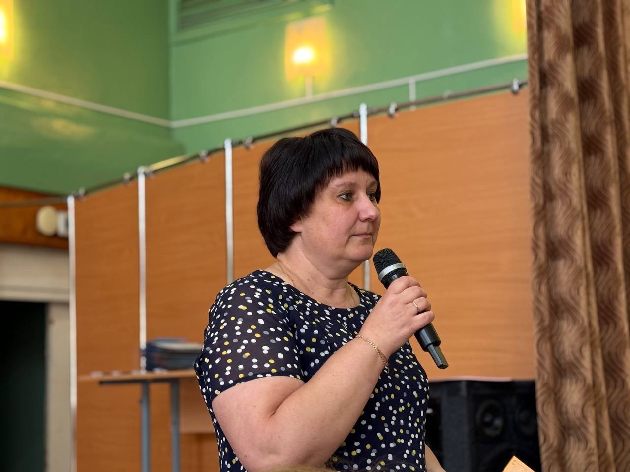 Яркий выпускной в первом лицее