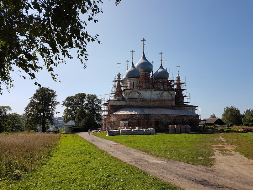 Знаменитый своими фресками Крестовоздвиженский собор древнего Романово-Борисоглебска, ныне Тутаева, дождался реставрации