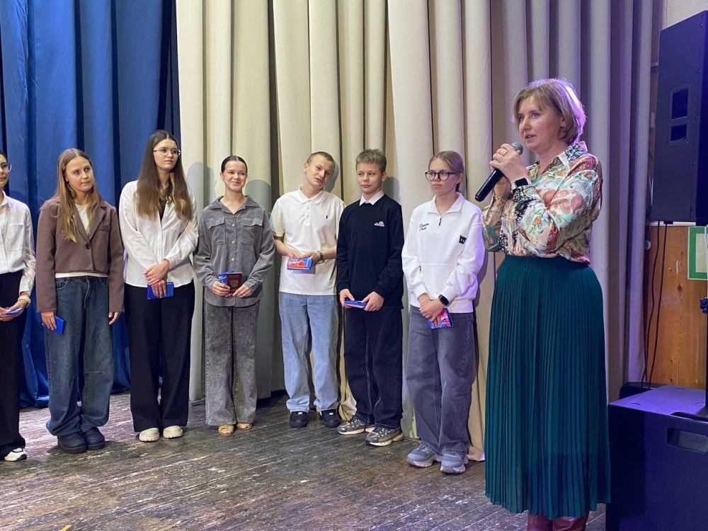 Подвиг героев в сердцах поколений