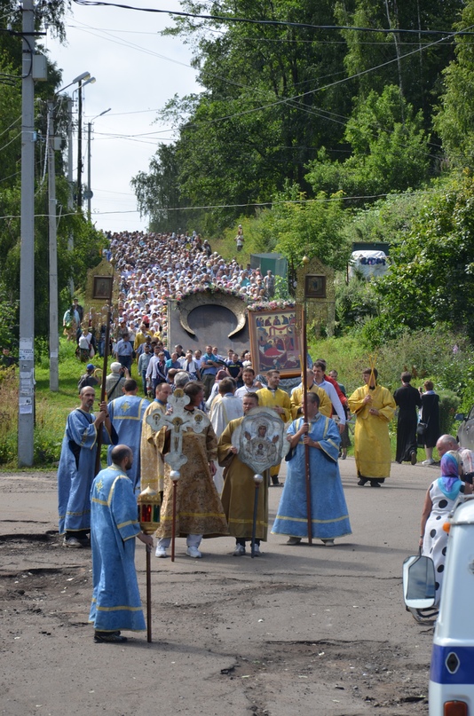 Со Спасом обошли Романов