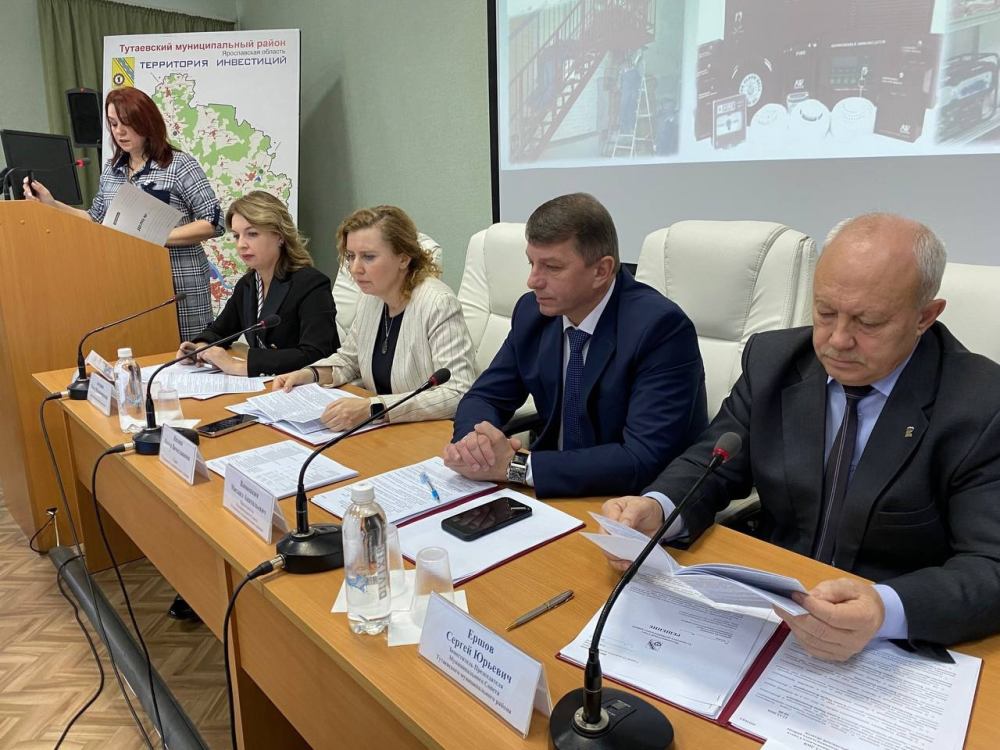 Бюджеты города и района приняты во втором чтении