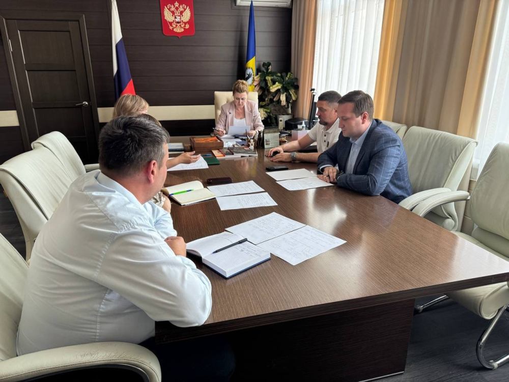 Для ремонта спортзала в Константиновском подготовлено обращение в «Единую Россию»