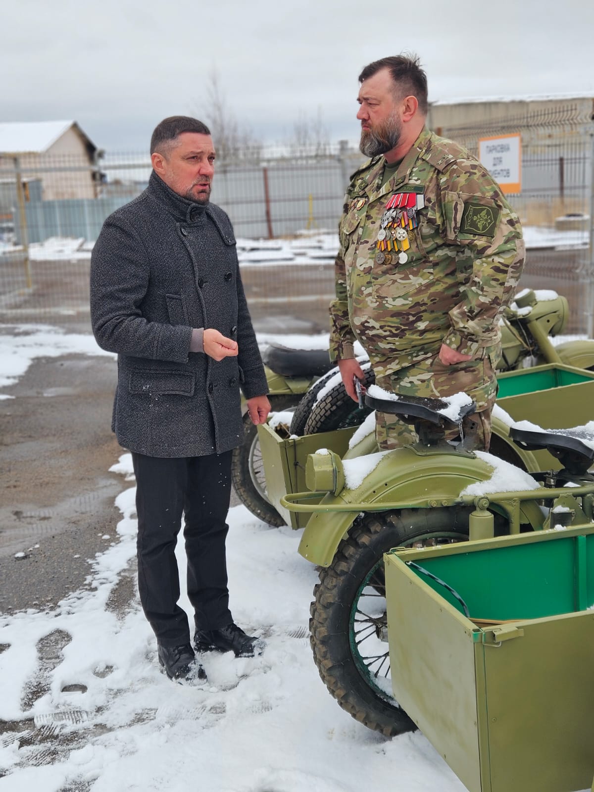 Фронт и тыл: тутаевцы продолжают помогать бойцам СВО, в музее появились новые экспонаты