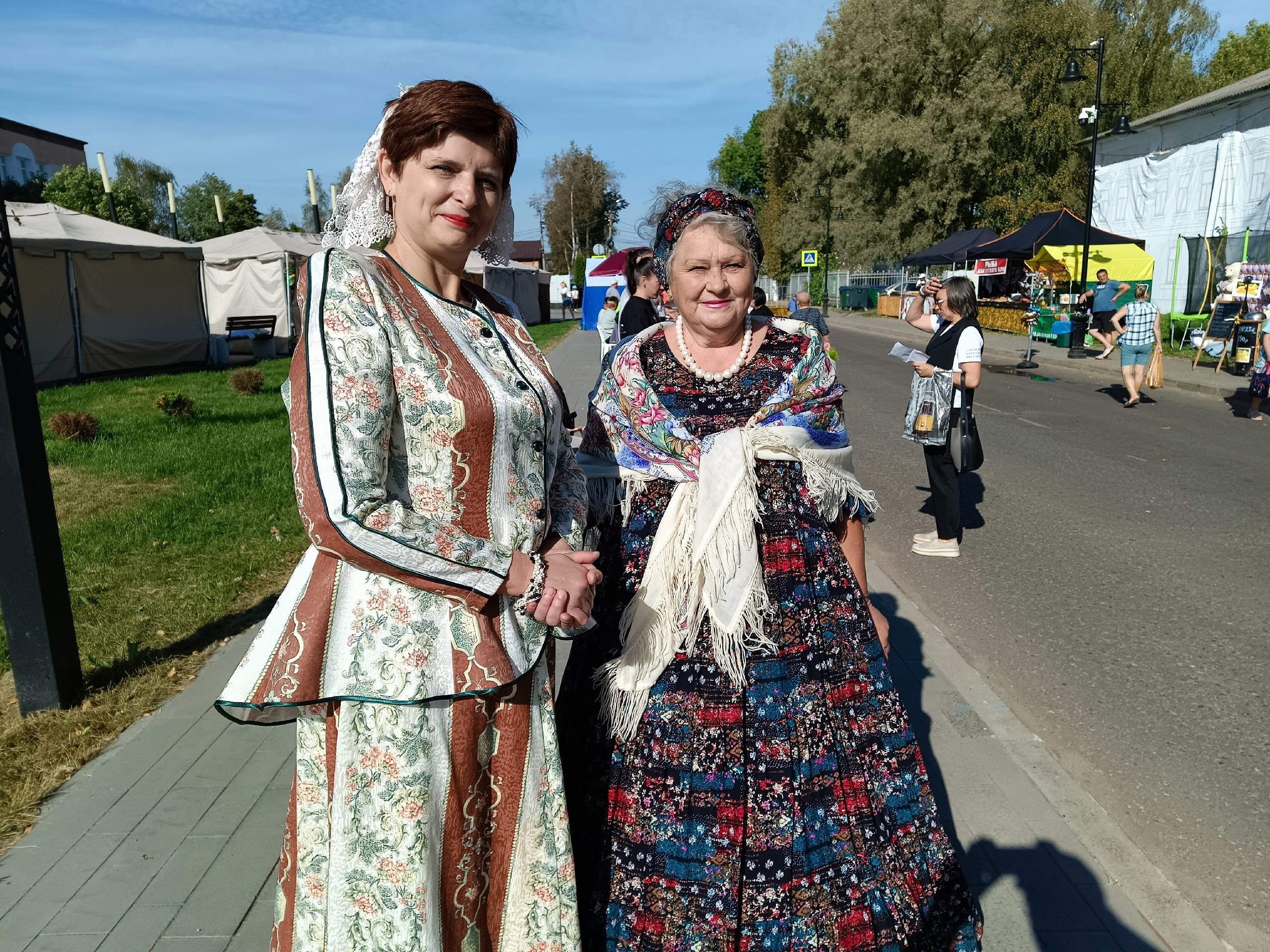 С широкой Борисоглебской ярмаркой!