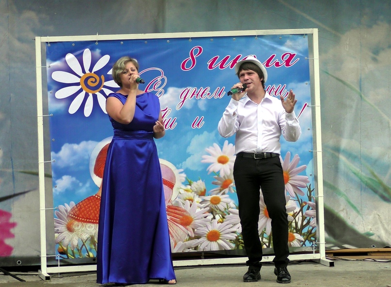 Как отметили День семьи, любви и верности в Левобережье