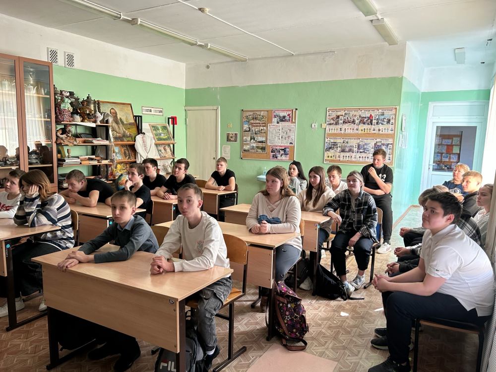 Дети из Емишевской школы прошли медиапрофилактику