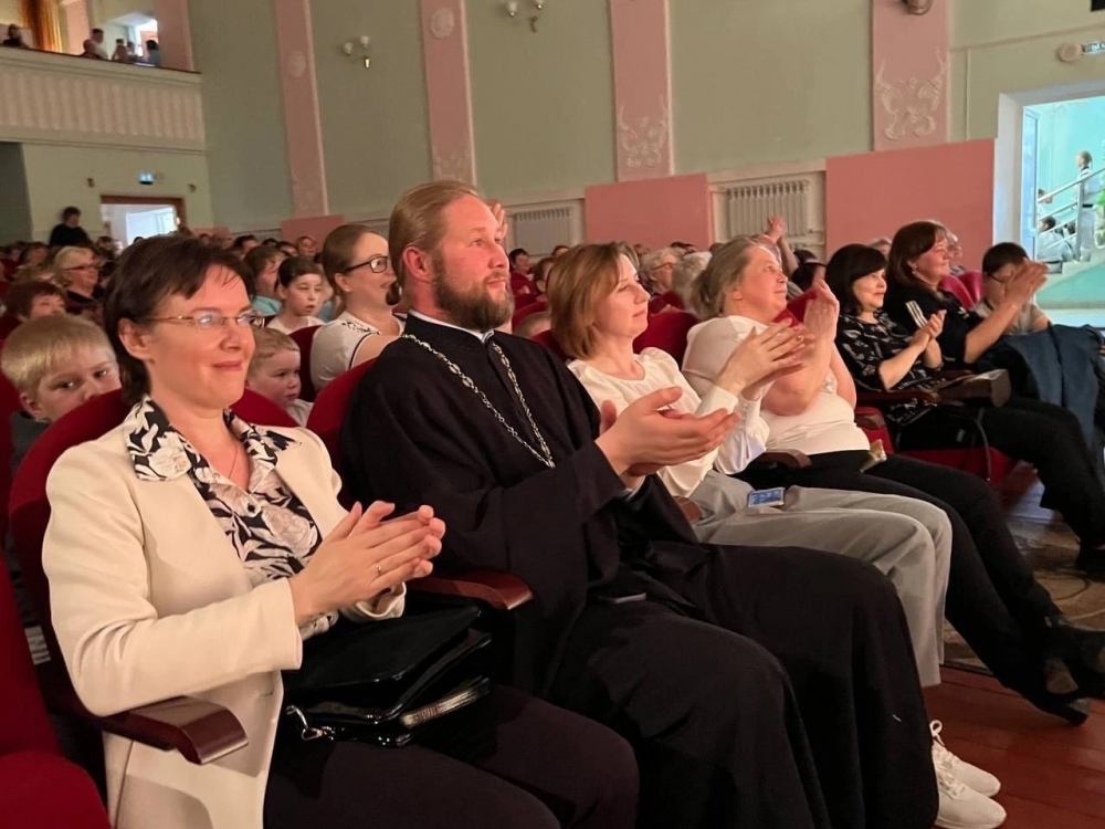 В городском клубе «Тульма» прошел благотворительный концерт «Своих не бросаем!»