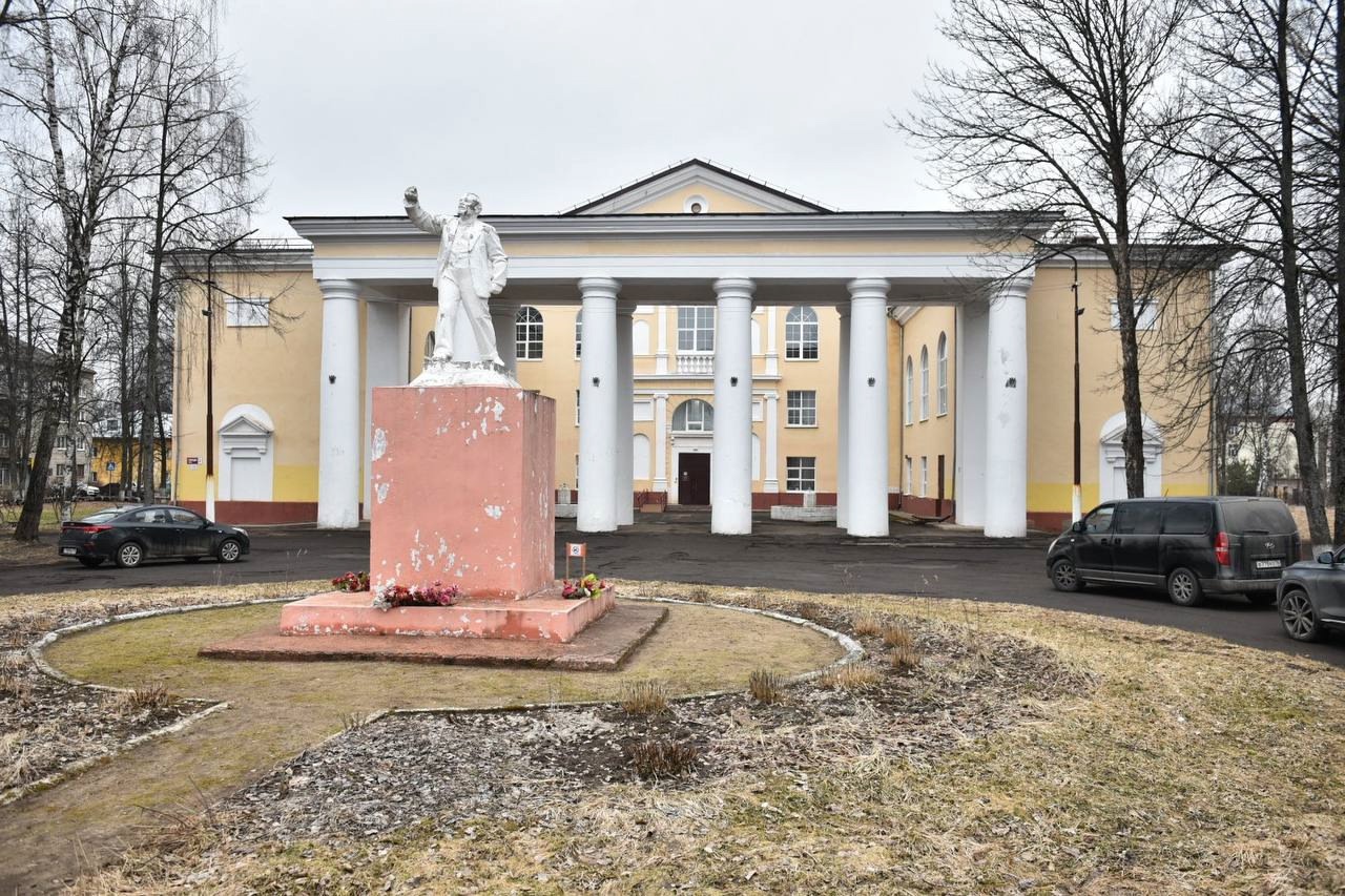 В Константиновском благоустроят территории соцобъектов и места воинской славы