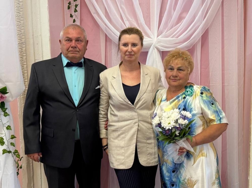 С золотой свадьбой, Николай Николаевич и Инна Николаевна!