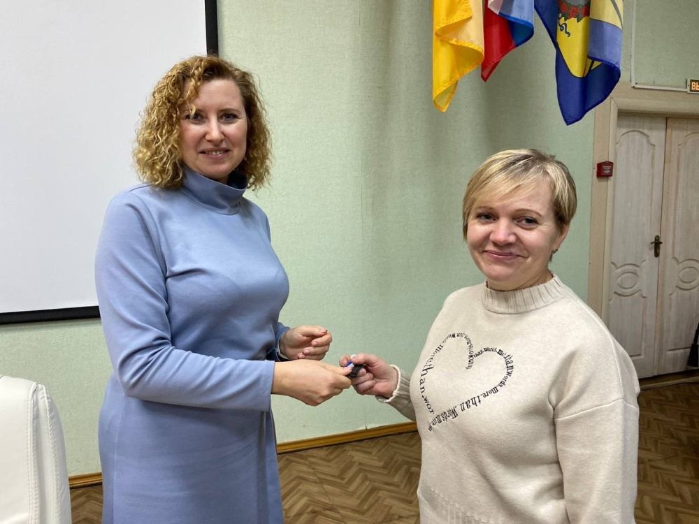 Две семьи станут новоселами