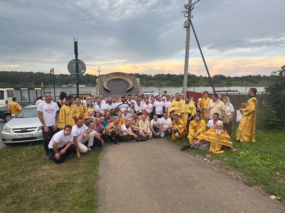 Более 2500 человек прошли с иконой по тутаевскому Левобережью