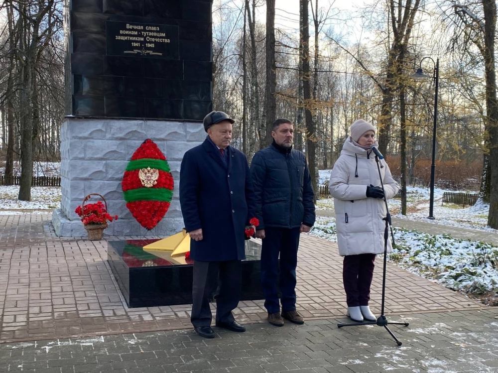 В Тутаеве открыт благоустроенный Парк Победы с отремонтированным мемориалом