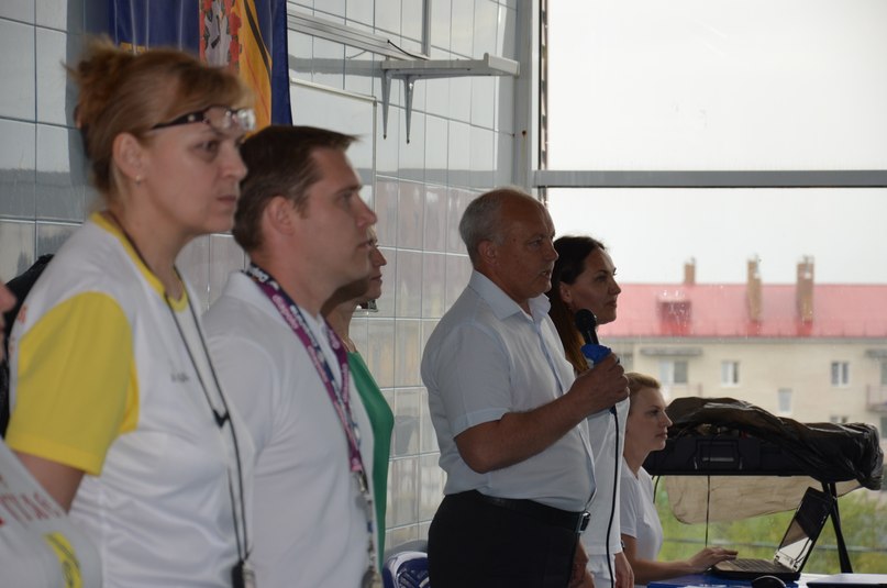 В бассейне "Дельфин" начались "Романов-Борисоглебские старты"