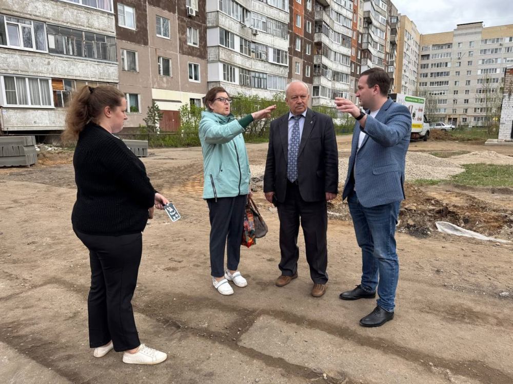 На улице Терешковой в Тутаеве кипит работа!