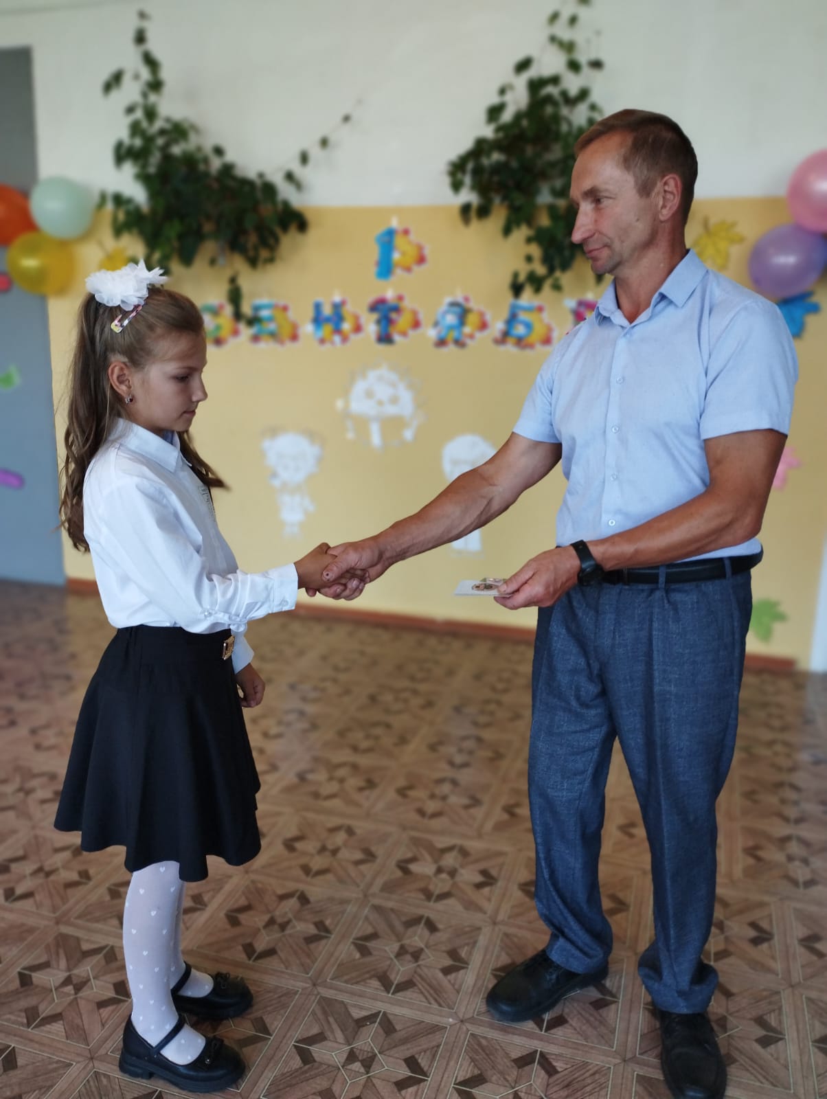 Кому вручают знаки отличия ГТО?