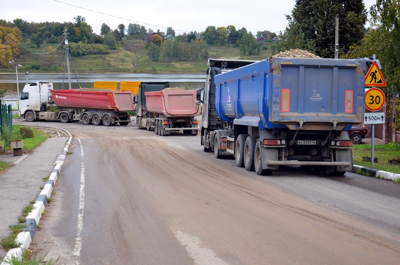 Работы на Волжской набережной продолжаются