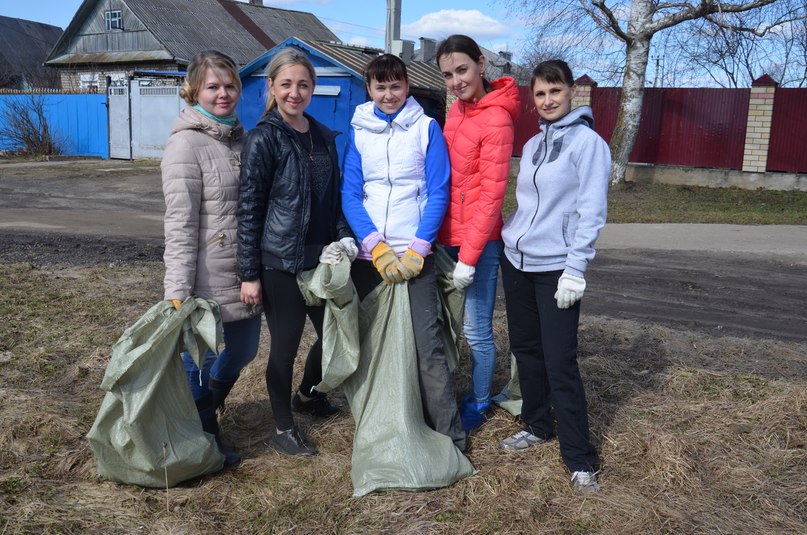 Администрация вышла на субботник
