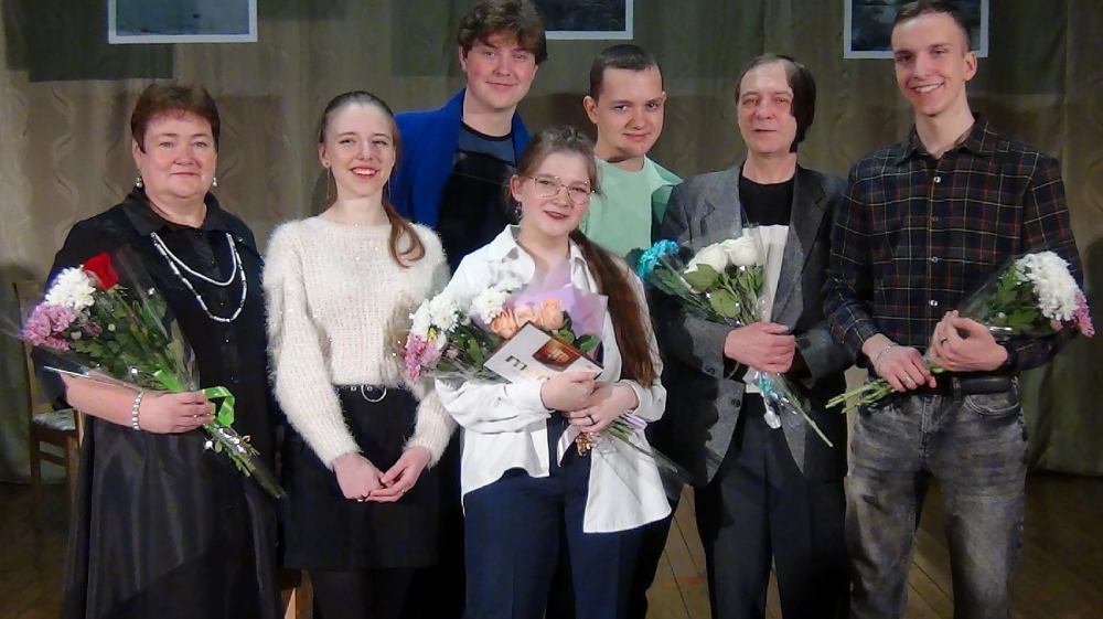 Народный театр "Шаг" приглашает