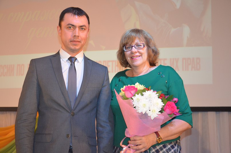 В районном Дворце культуры отметили 100-летие Комиссии по делам несовершеннолетних и защите их прав