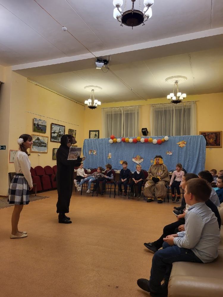 Посвящение в первоклассники в кинотеатре "Экран"